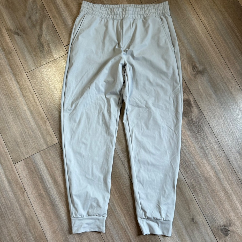 Uniqlo Ultra Stretch Active Jogger Pants Mens Medium Light Gray Slim Fit Yoga O6